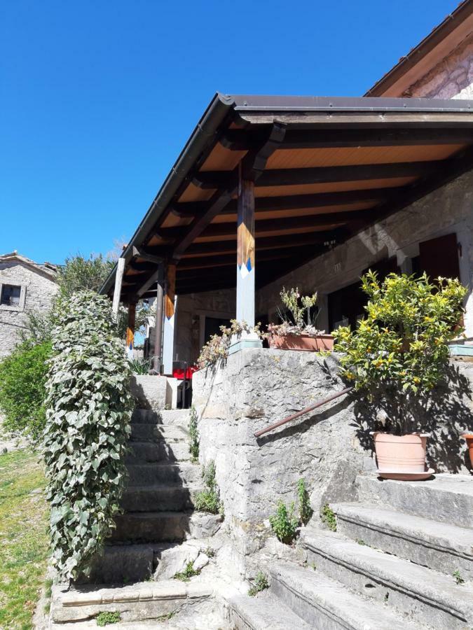 Casa Gaia Hotel Hum Kültér fotó