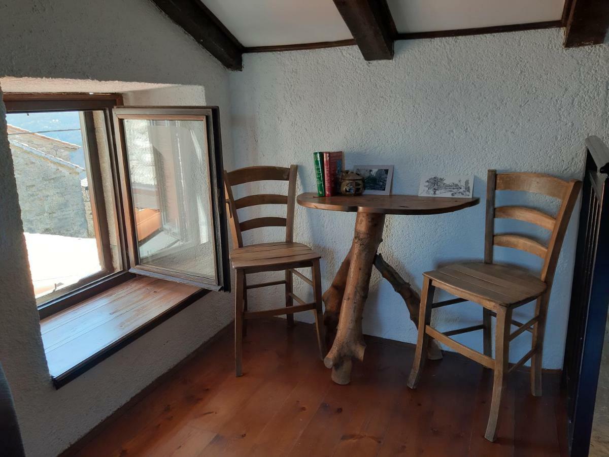 Casa Gaia Hotel Hum Kültér fotó