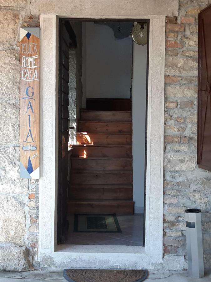 Casa Gaia Hotel Hum Kültér fotó