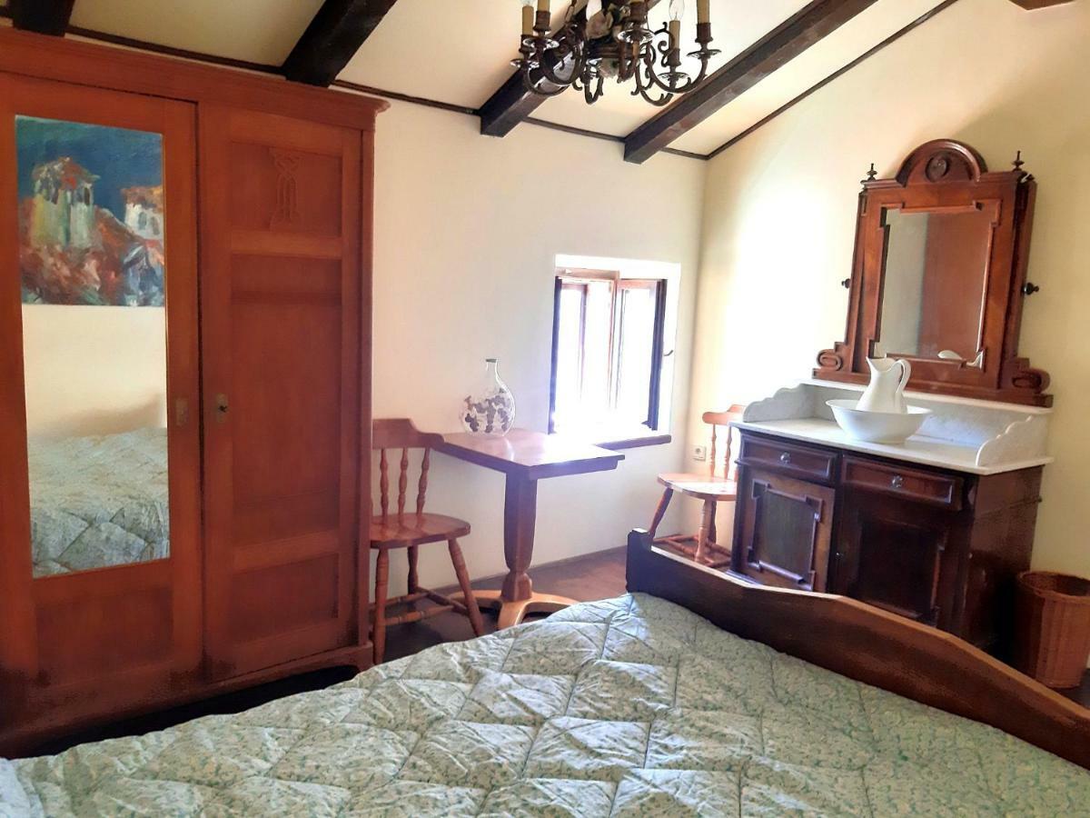 Casa Gaia Hotel Hum Kültér fotó
